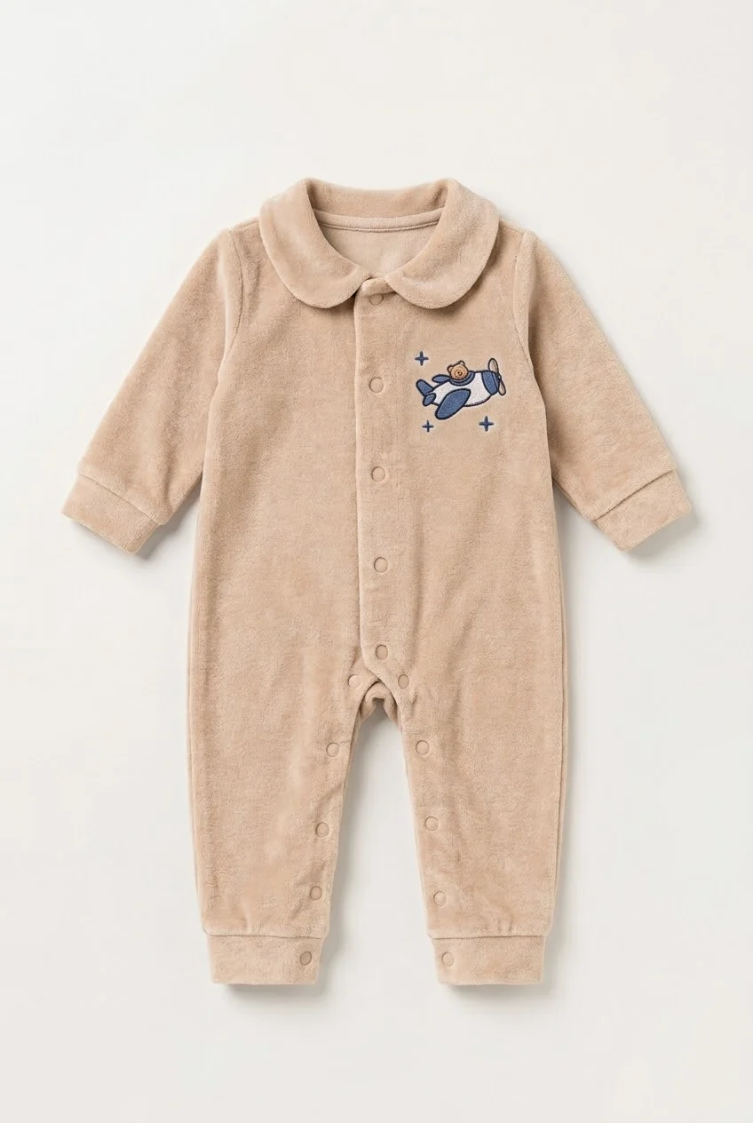 Erkek Bebek Bej Kadife Tulum Uçak Nakışlı Bebe Yakalı Uzun Kollu Bebek Tulumu - Görsel 2